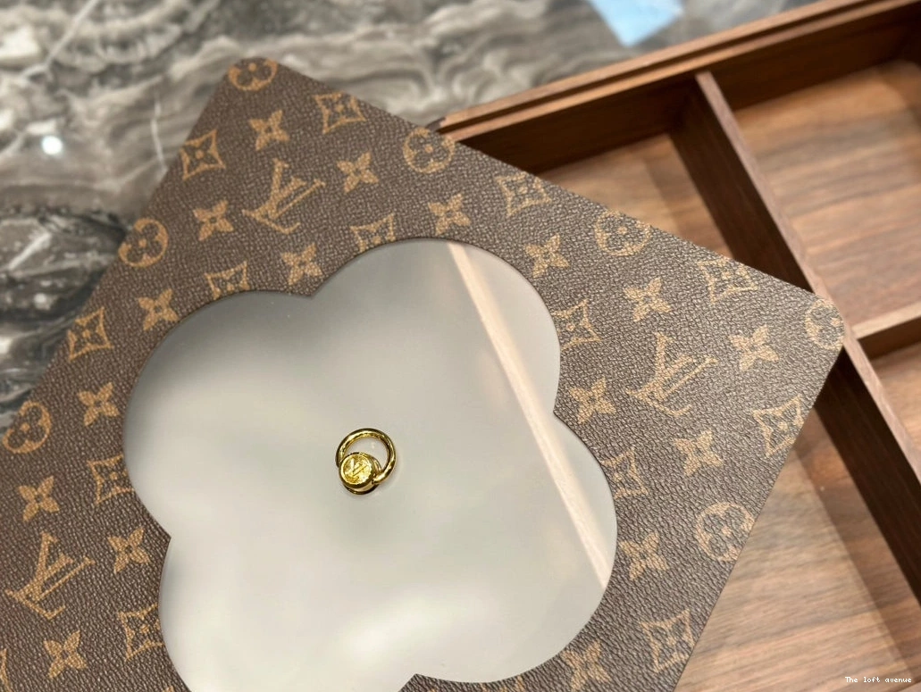 ACCESSORIES LV CUSTOM 2.0 BOX 0803